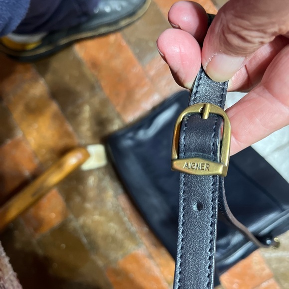 Vintage black Aigner purse shoulder or crossbody bag black 8” x 11” - Picture 7 of 10